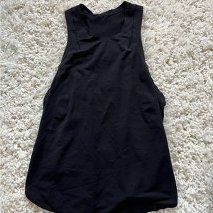 Lululemon high neck tank